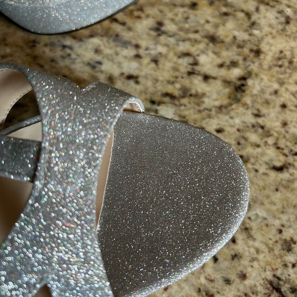 Benjamin Walk Touch ups Queenie  silver glitter platform sandals. NWOT Size 11 - Picture 12 of 16